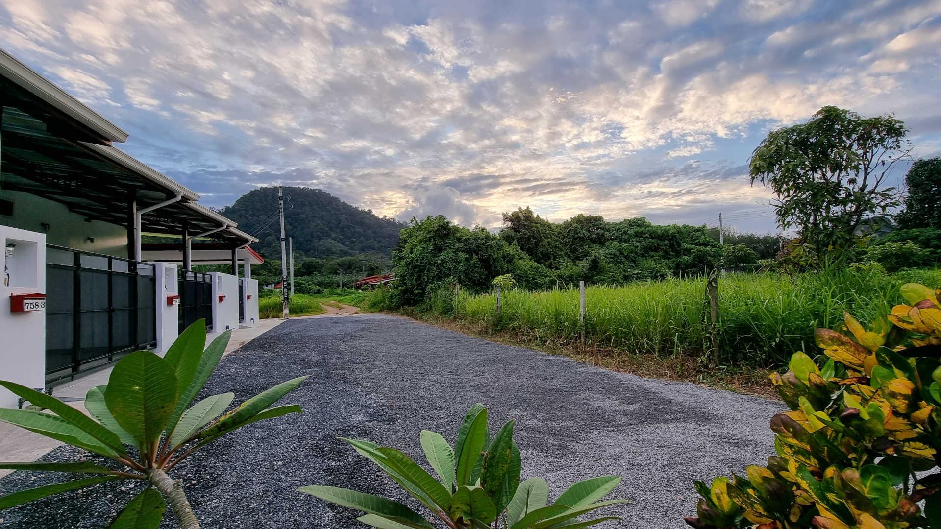Ao Nang Valley Apartments